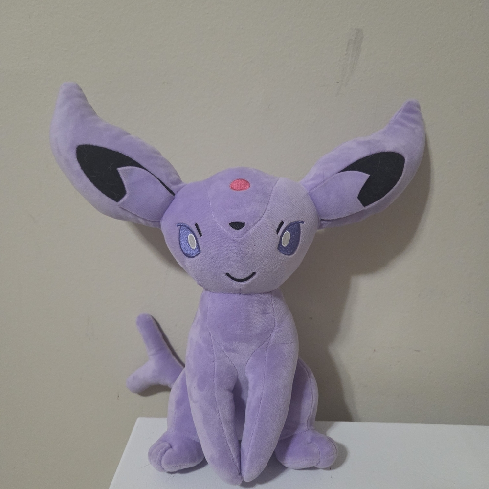 Jazwares Pokémon Espeon plush toy.